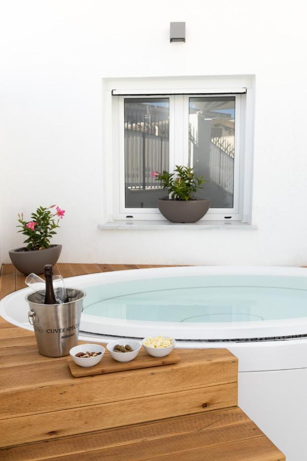 Double Room Pool View